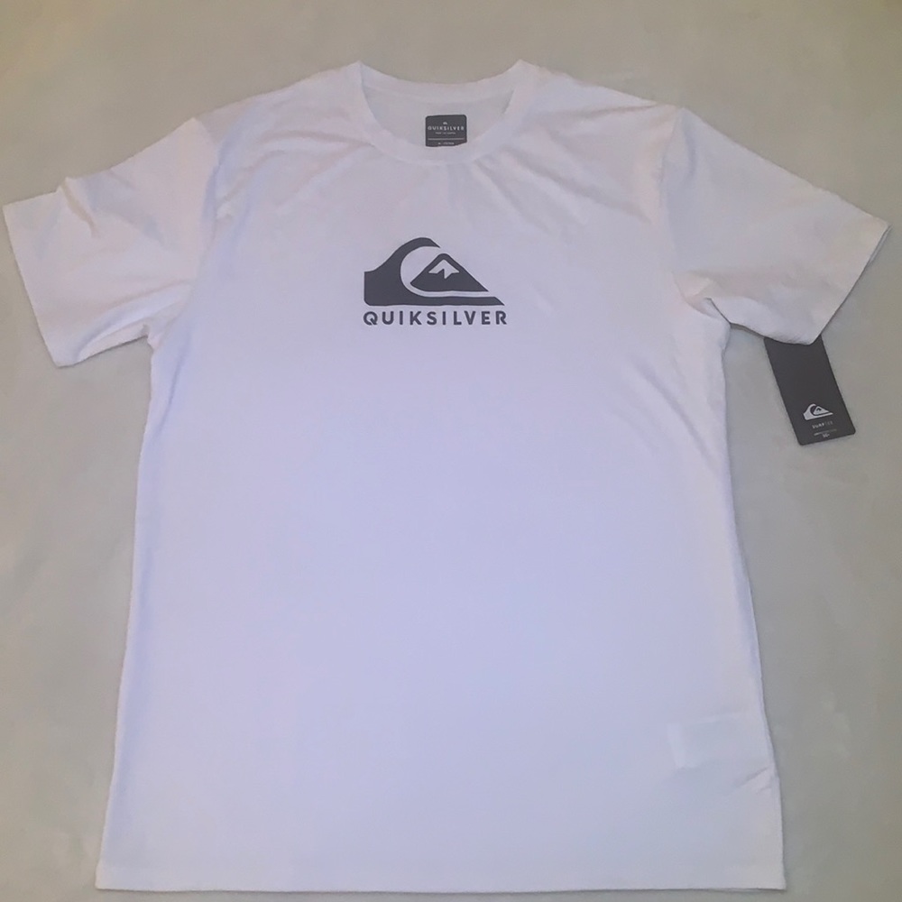 Quicksilver rash guard surf tee UPF Protection 50+